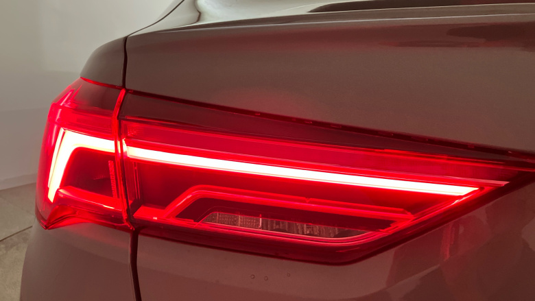 Audi Q3 40 TFSI Quattro Black Ed 5dr S Tronic [Tech Pack] Petrol Estate